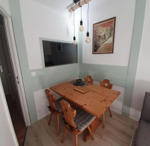 Apartament Superbe 2 Pieces, Centre Vue Mont-blanc Avec Balcon Et Parking Gratuit