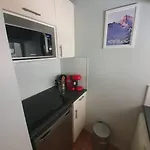 Superbe 2 Pieces, Centre Vue Mont-blanc Avec Balcon Et Parking Gratuit Апартаменти *