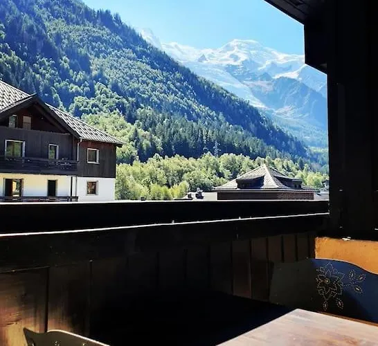 아파트 Superbe 2 Pieces, Centre Vue Mont-blanc Avec Balcon Et Parking Gratuit *