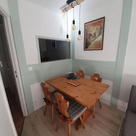Apartmán Superbe 2 Pieces, Centre Vue Mont-blanc Avec Balcon Et Parking Gratuit